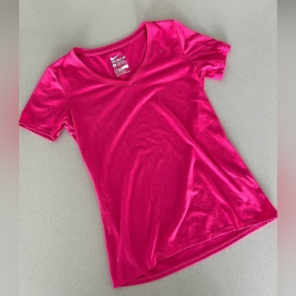 NIKE| TWO DRY FIT TOPS - Picture 10 of 14